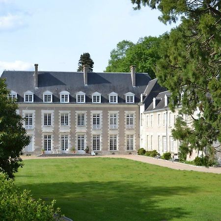 Chateau De Saint Ouen Les Vignes Luaran gambar